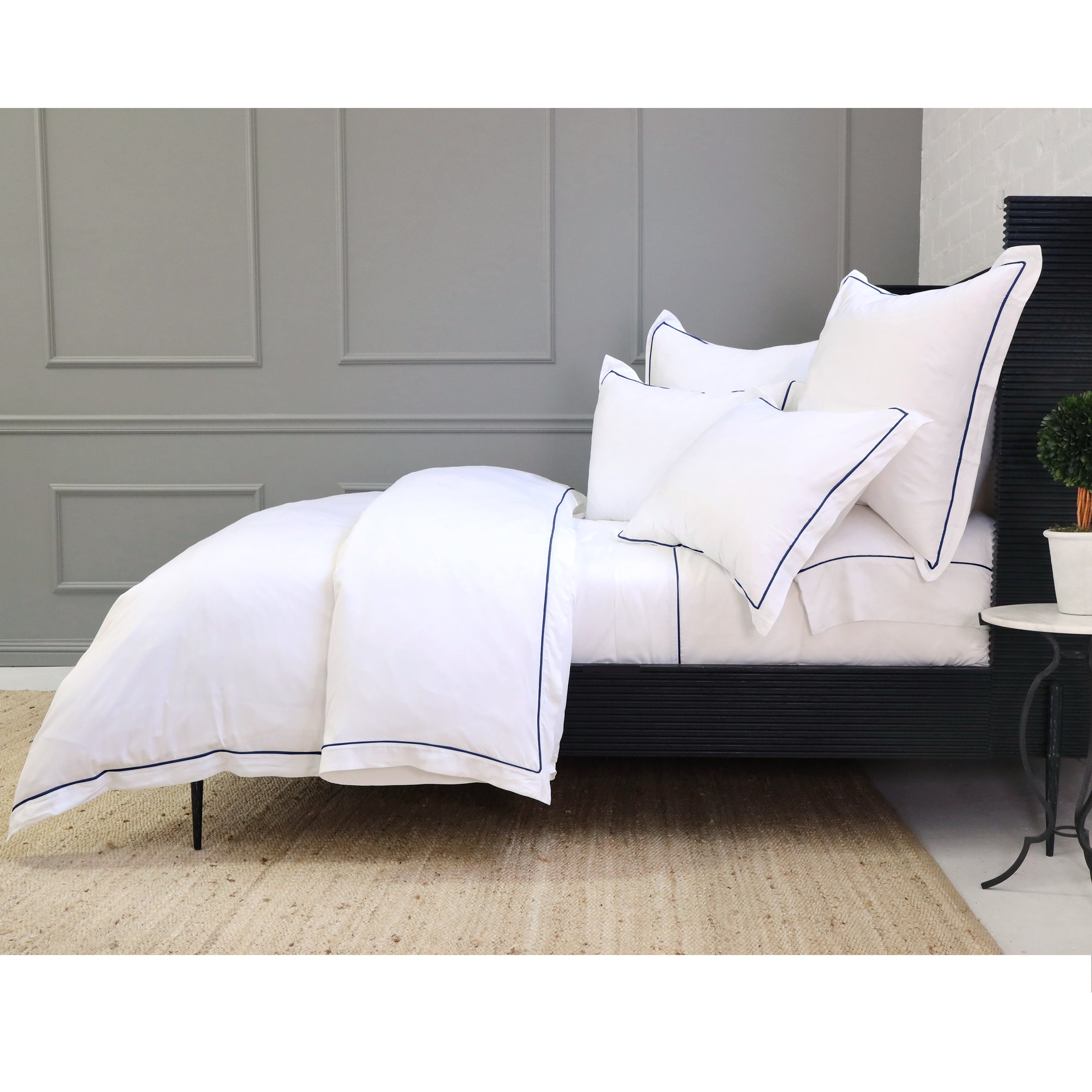 Pom Pom at Home Sheena Bamboo Sateen Duvet Cover Set - Navy Piping ~ Available in Twin, Queen and King Sizes - Image 3
