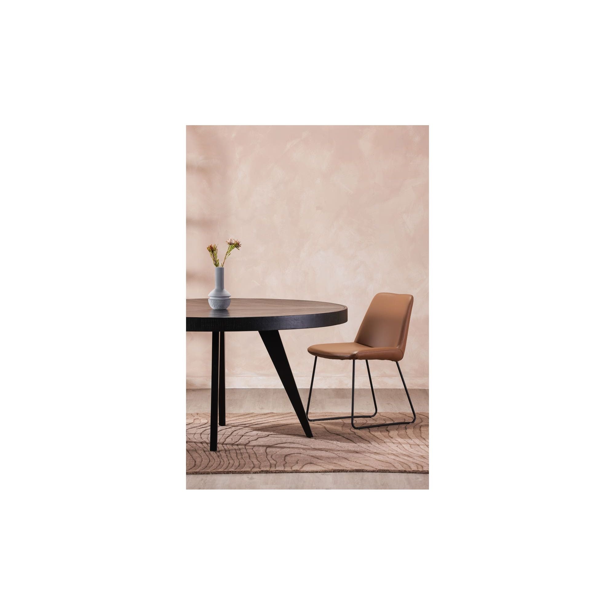 Moe's Home Parq 60 Inch Round Dining Table Black - Image 3