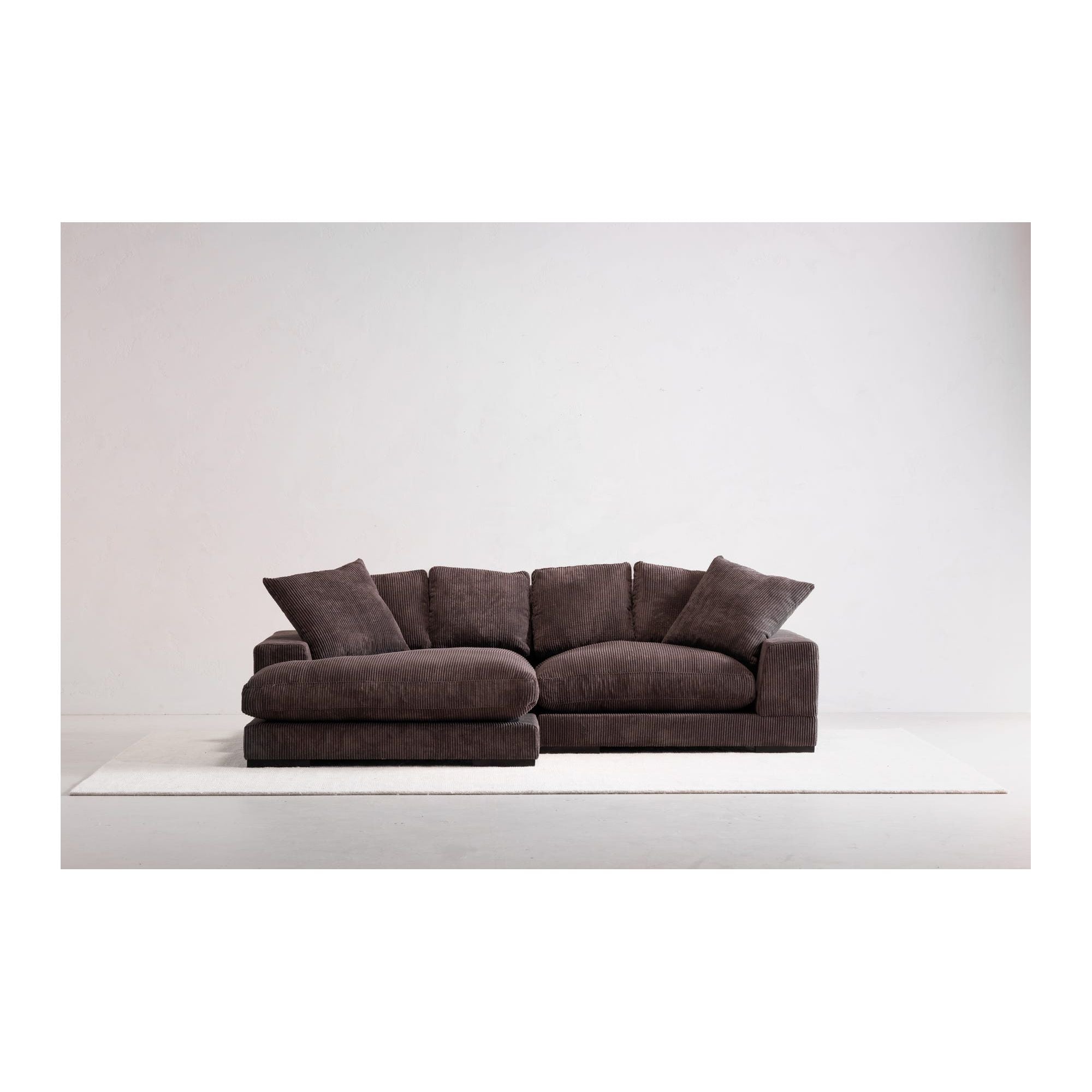 Moe's Home Collection Plunge Dark Brown Sectional - Image 3