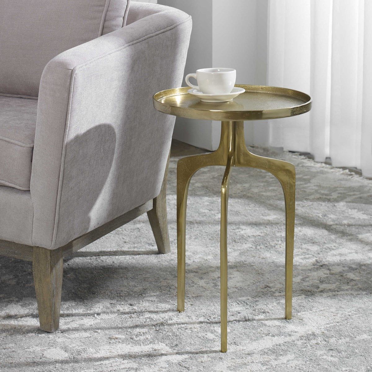 Casa Bella Living Soft Gold Cast Aluminum Modern Round Accent Table - Image 1