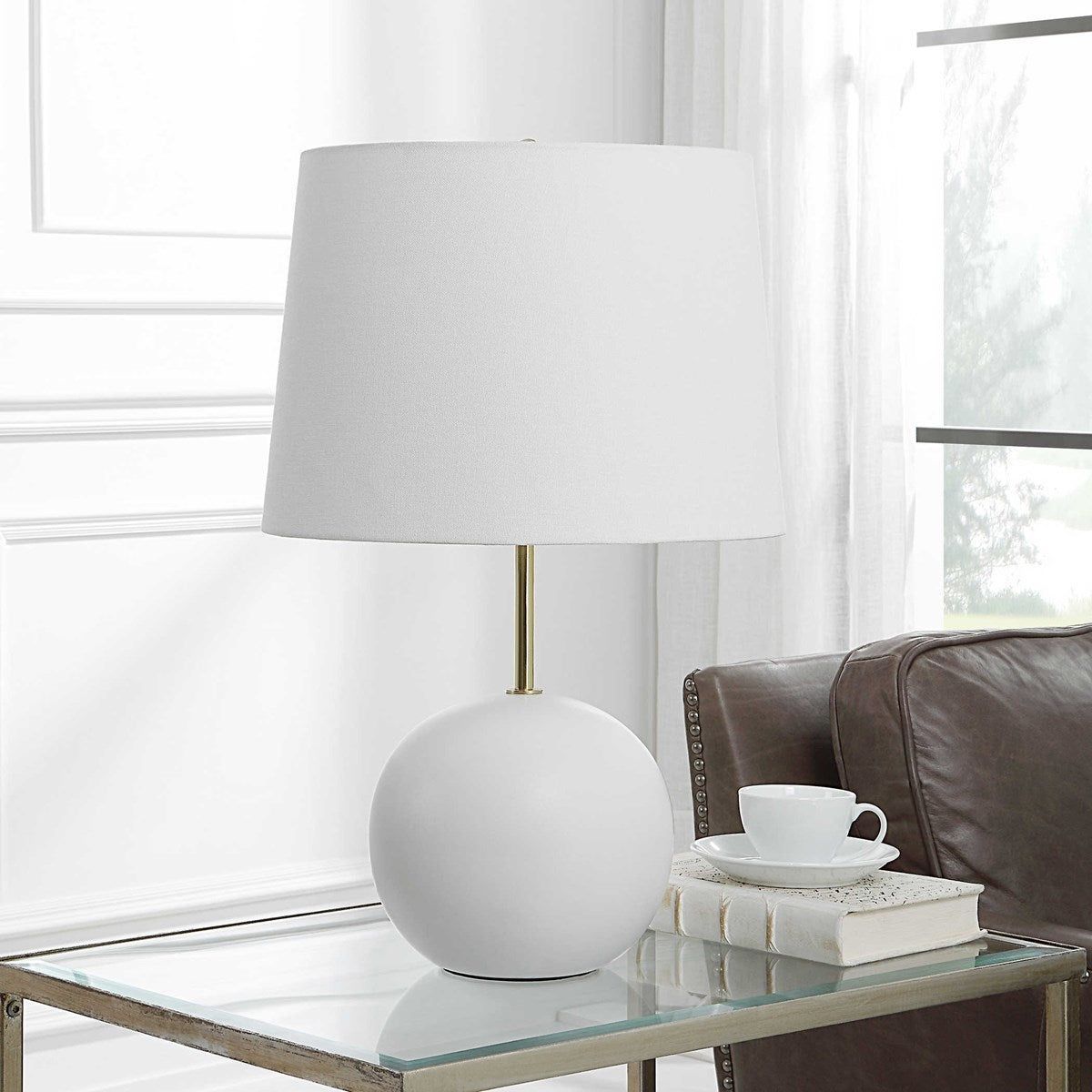 Casa Bella Living White Linen Shade with White Ceramic Sphere Base Table Lamp - Image 3