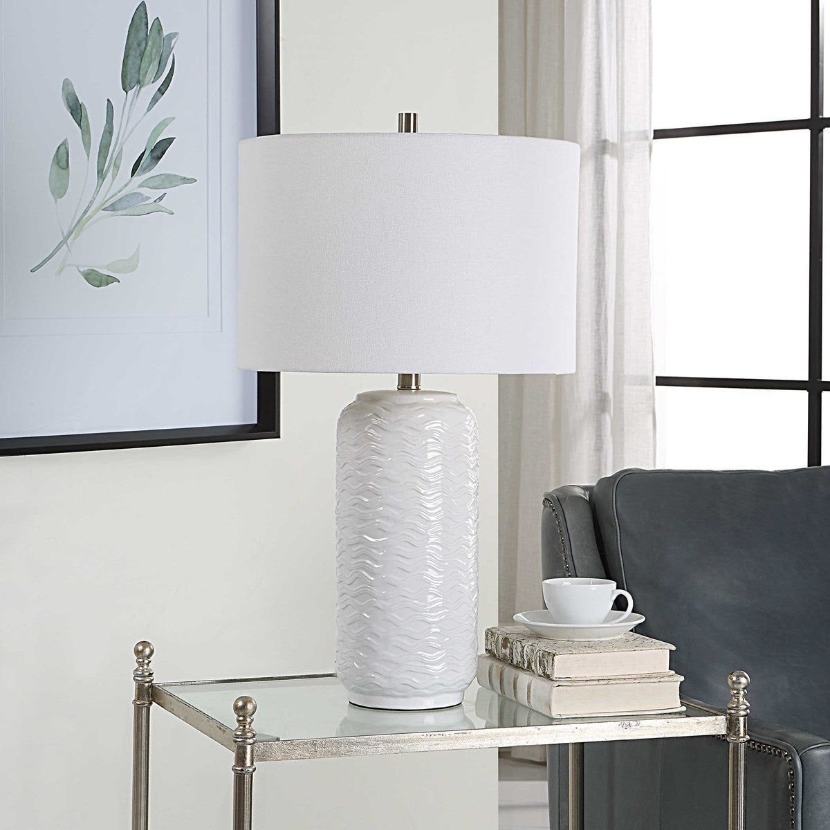 Casa Bella Living White Linen Shade with Textured White Ceramic Base Table Lamp - Image 3
