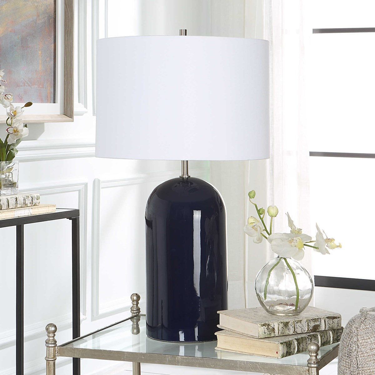 Casa Bella Living White Linen Shade with Navy Blue Ceramic Base Table Lamp - Image 3